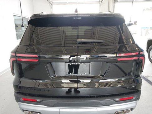 New 2026 Chevrolet Traverse Z71 w/ Enhanced Driving Package AWD/4WD image 33