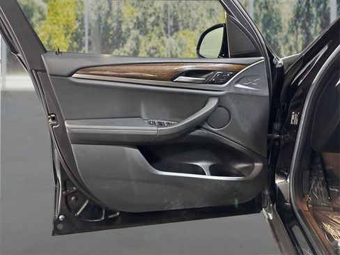 Used 2019 BMW X3 xDrive30i w/ Convenience Package image 18