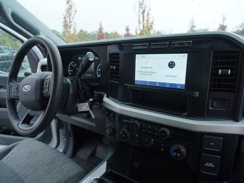 Used 2023 Ford F250 XLT w/ FX4 Off-Road Package image 30