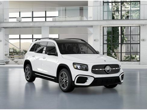 New 2026 Mercedes-Benz GLB 250 image 12