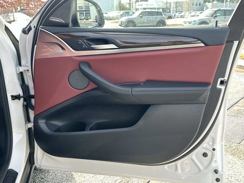 Used 2023 BMW X4 xDrive30i w/ Convenience Package image 29