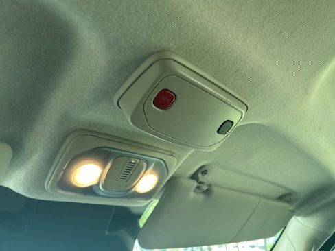 Used 2025 RAM ProMaster 2500 w/ Convenience Group FWD image 37