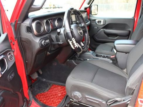 Used 2019 Jeep Wrangler Unlimited Sport S image 13