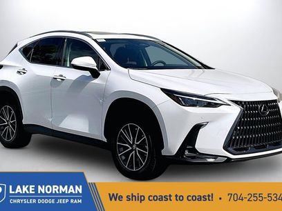Used 2025 Lexus NX 250 FWD w/ Towing Package (2000 Lbs)