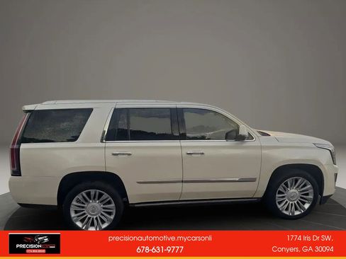 Used 2015 Cadillac Escalade Platinum AWD/4WD image 8