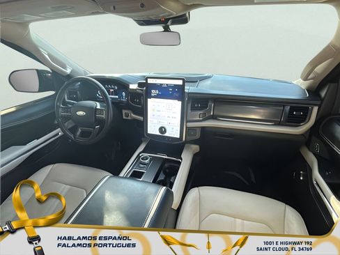 Used 2022 Ford Expedition Platinum image 29