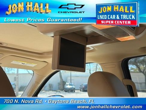 Used 2013 Chevrolet Suburban LT image 25