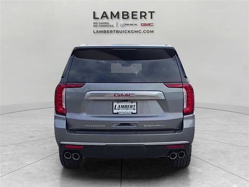 Used 2021 GMC Yukon Denali w/ Denali Ultimate Package image 7