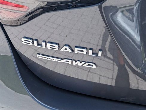 Used 2022 Subaru Legacy Premium image 11