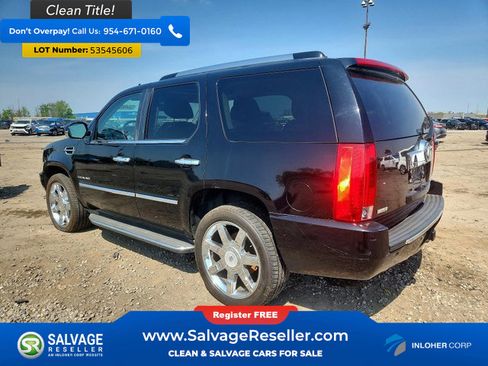 Used 2011 Cadillac Escalade Luxury AWD/4WD image 3