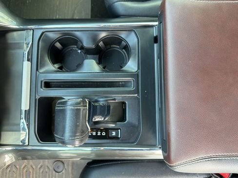 Used 2021 Ford F150 Lariat image 23