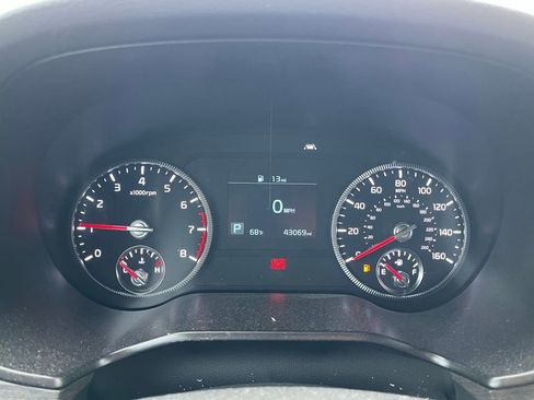 Used 2022 Kia Telluride EX w/ EX Premium Package image 13