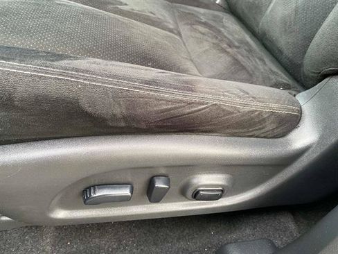 Used 2018 Nissan Murano SV image 21