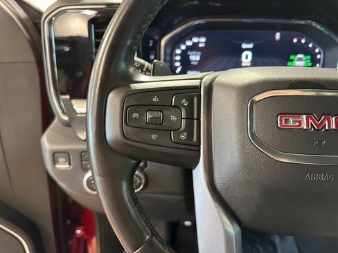 Used 2022 GMC Sierra 1500 SLT AWD/4WD image 18