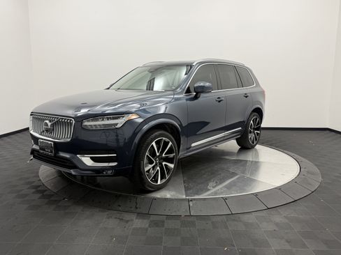 Used 2023 Volvo XC90 B6 Plus w/ Protection Package Premier image 3