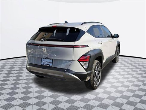 New 2026 Hyundai Kona SEL Premium image 7