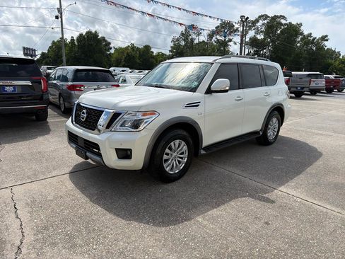 Used 2019 Nissan Armada SV w/ Driver Package RWD image 2