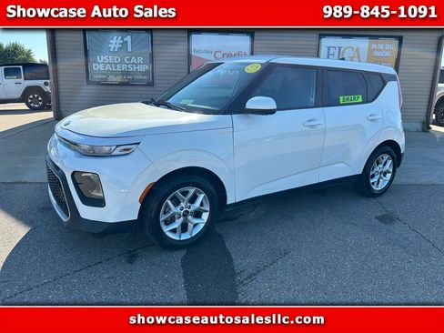 Used 2021 Kia Soul S FWD image 1