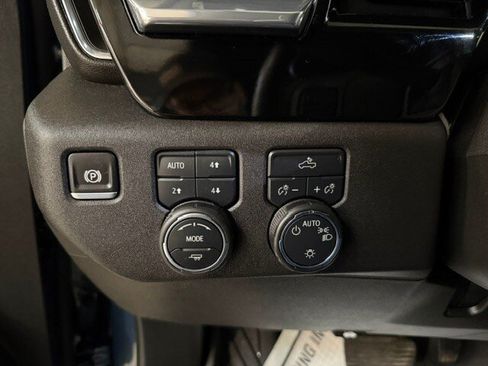 Used 2024 Chevrolet Silverado 1500 LT AWD/4WD image 48