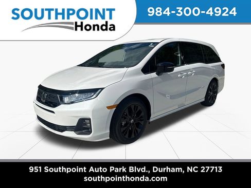 Used 2026 Honda Odyssey Sport-L image 3