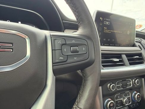 Used 2022 GMC Yukon SLT w/ SLT Premium Package AWD/4WD image 37