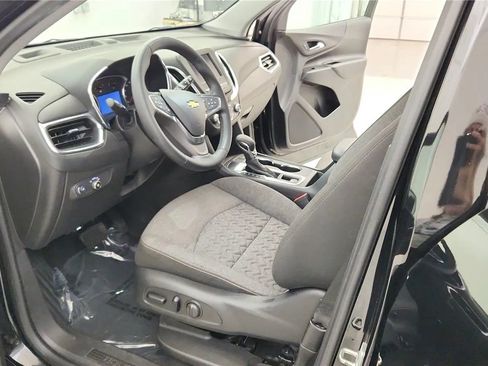 Used 2024 Chevrolet Equinox LT w/ LPO, Floor Liner Package image 22