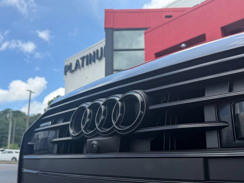 Used 2023 Audi A6 Premium Plus w/ Premium Plus Package AWD/4WD image 4