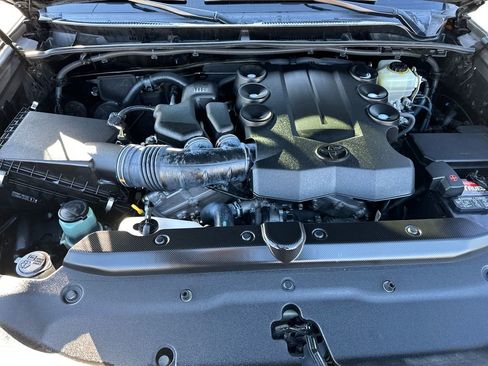 Used 2011 Toyota 4Runner Limited image 29