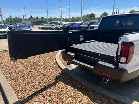 New 2026 Honda Ridgeline RTL image 32