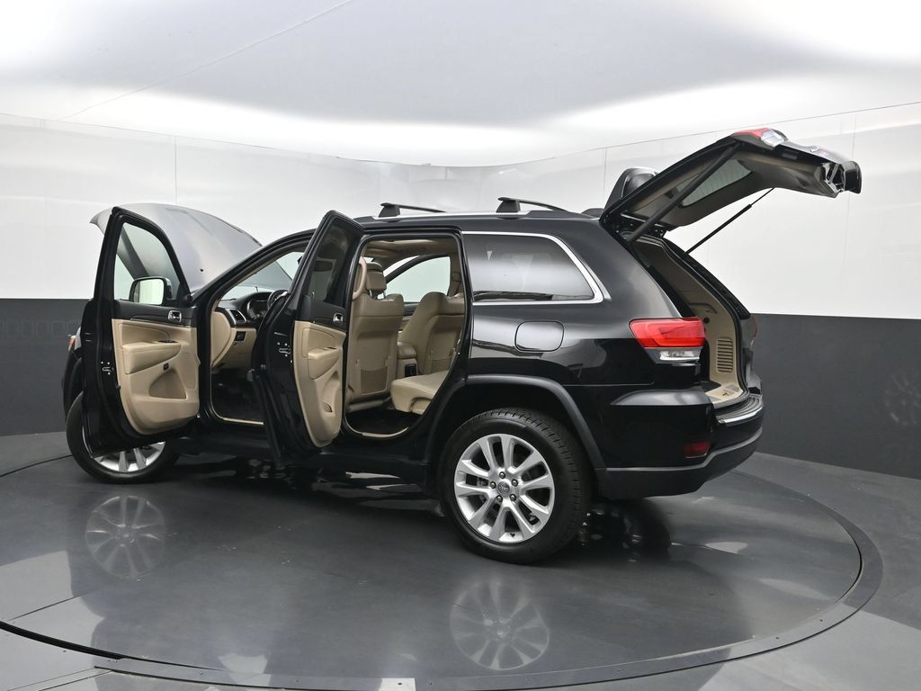 Used 2017 Jeep Grand Cherokee Limited AWD/4WD image 37