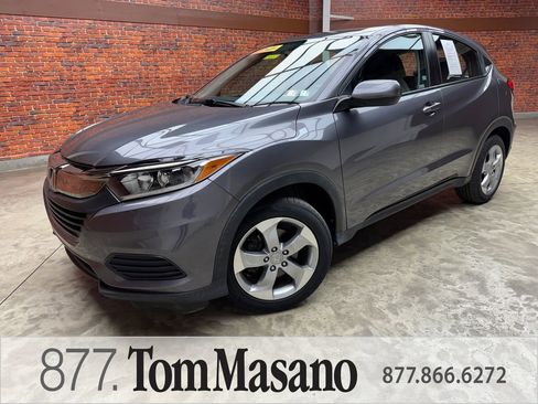 Used 2021 Honda HR-V LX image 1