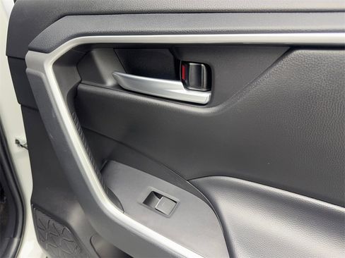 Used 2024 Toyota RAV4 XLE Premium image 44