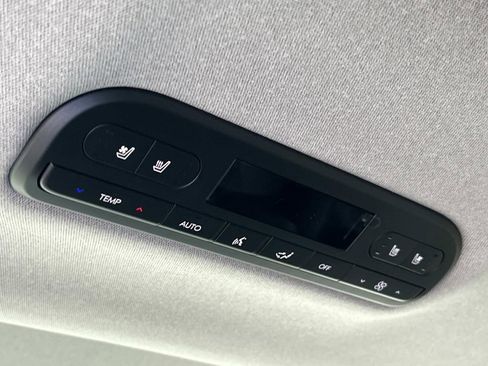 New 2026 Hyundai Palisade Limited FWD image 28