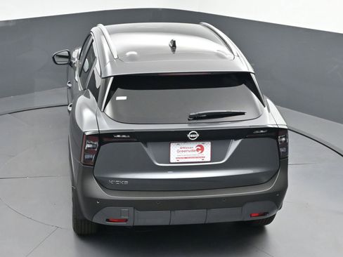 Used 2026 Nissan Kicks SV FWD image 33