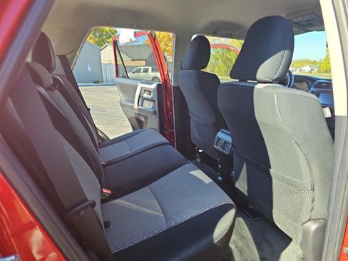 Used 2014 Toyota 4Runner SR5 RWD image 20