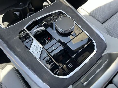 New 2026 BMW X5 sDrive40i w/ Premium Package image 24