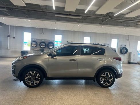 Used 2022 Kia Sportage EX w/ EX Technology Package AWD/4WD image 12