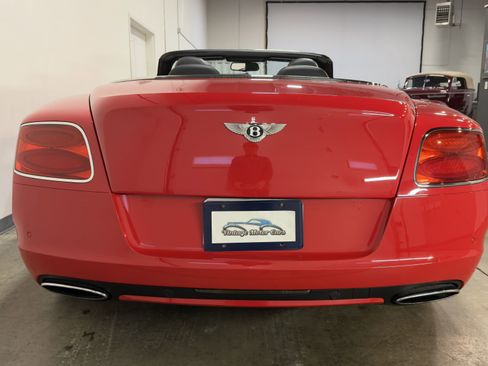 Used 2015 Bentley Continental GT image 23
