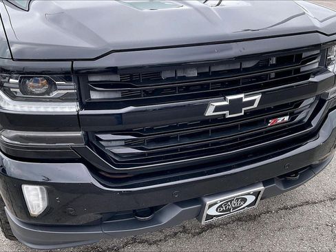 Used 2016 Chevrolet Silverado 1500 LTZ Z71 w/ LTZ Plus Package AWD/4WD image 32