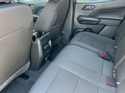 New 2025 GMC Canyon Elevation w/ Technology Package RWD image 9