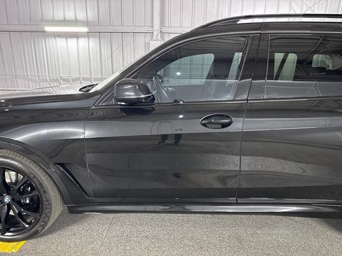 Used 2024 BMW X7 xDrive40i w/ M Sport Package AWD/4WD image 18