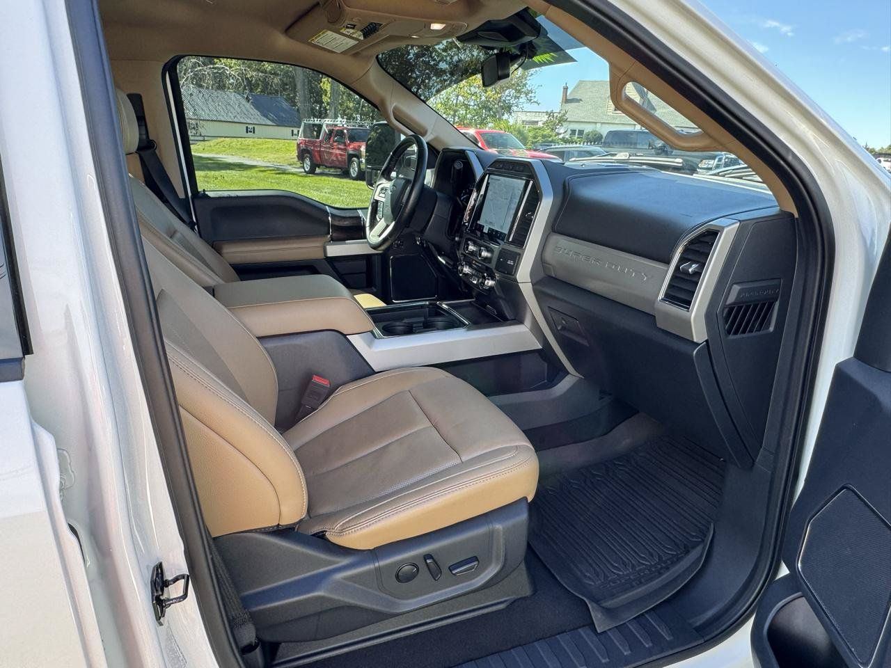Used 2022 Ford F450 Lariat w/ Lariat Ultimate Package AWD/4WD image 13