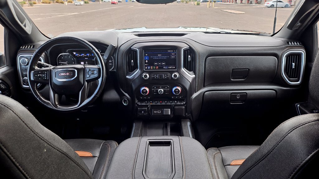 Used 2022 GMC Sierra 2500 AT4 w/ AT4 Premium Plus Package AWD/4WD image 30