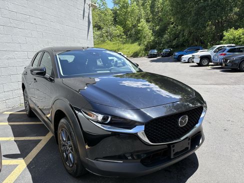 Used 2023 MAZDA CX-30 AWD 2.5 S image 2