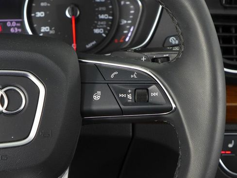 Used 2023 Audi Q5 2.0T Premium w/ Convenience Package image 29