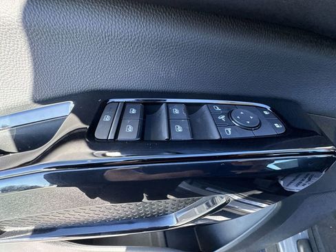 New 2026 Nissan Pathfinder Platinum image 13