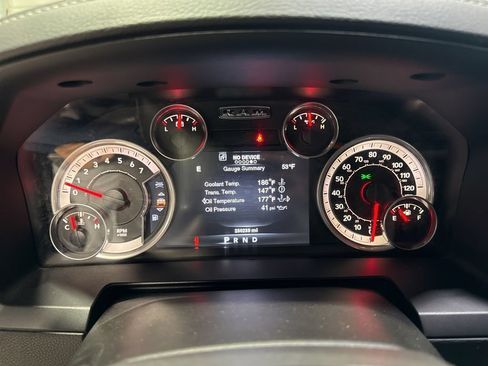 Used 2014 RAM 1500 Laramie AWD/4WD image 18