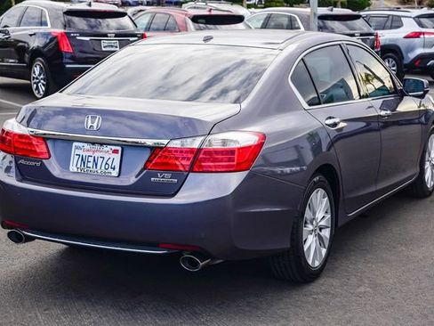 Used 2015 Honda Accord Touring image 7