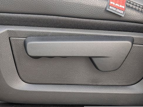 New 2026 RAM 3500 Tradesman AWD/4WD image 18