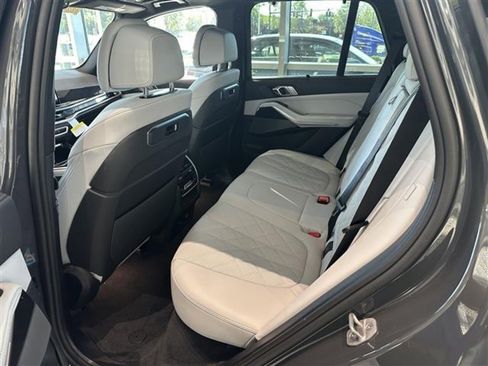 New 2026 BMW X5 xDrive40i w/ M Sport Package image 13